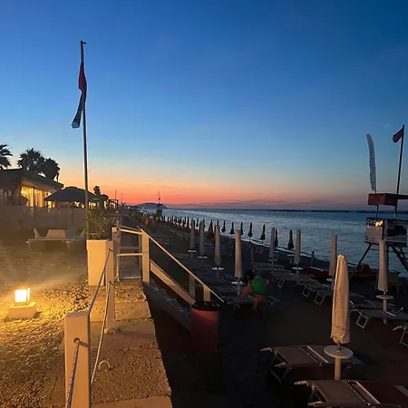 La Via Del Mare * Porto SantʼElpidio